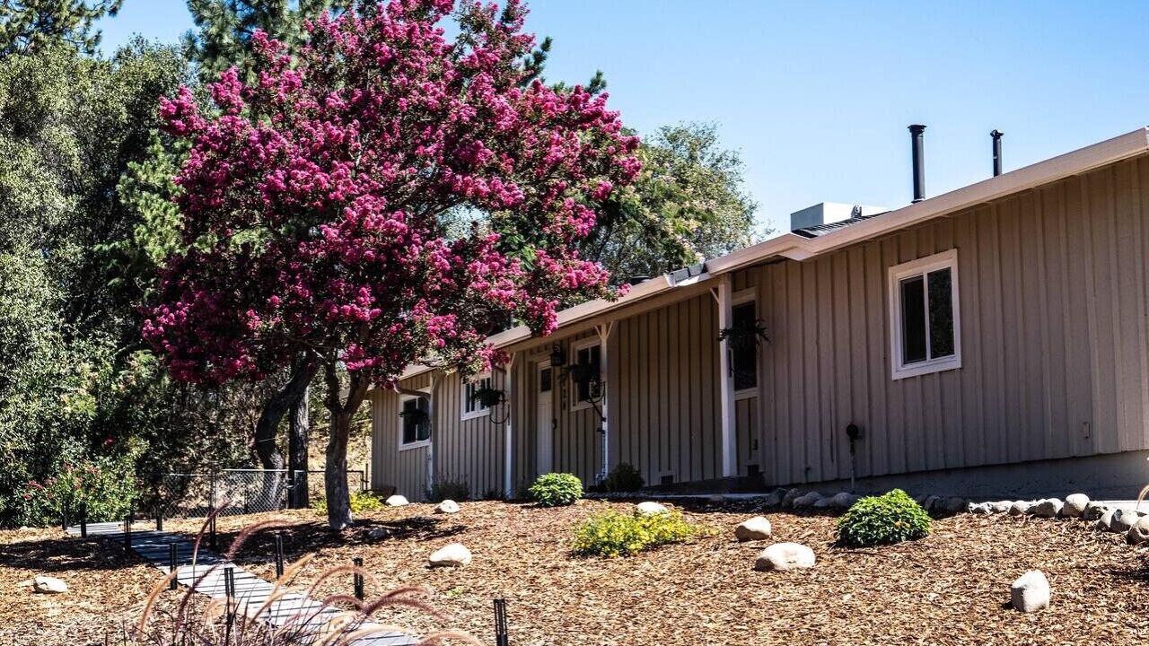 Photo of Outdoor in Diamond Springs