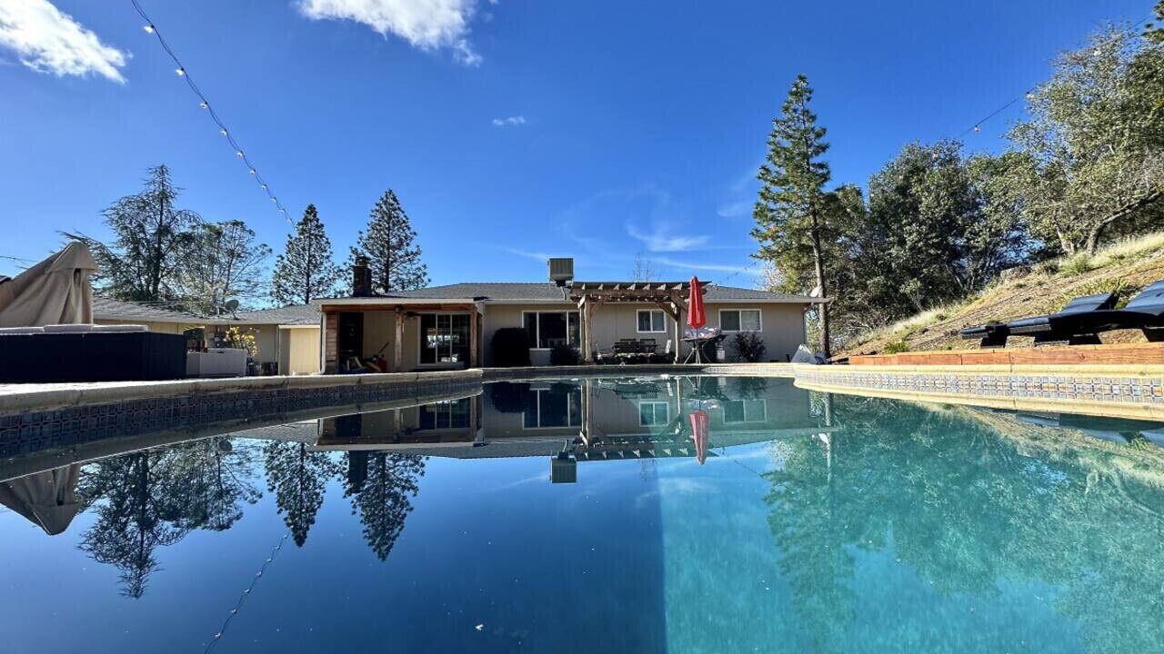 Photo of Outdoor in Diamond Springs