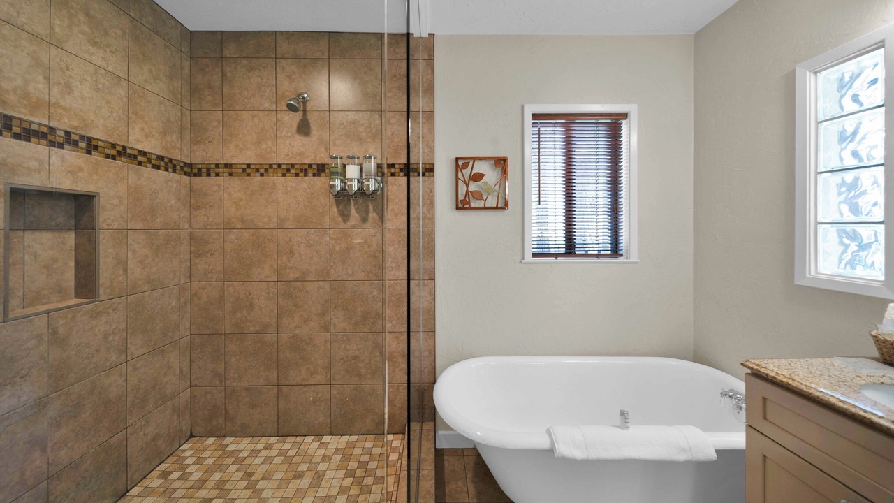 Photo of Bathroom in O'Brien