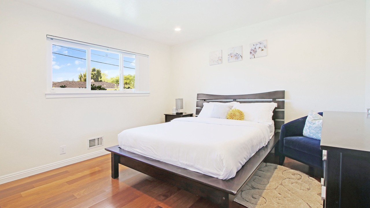Photo of Bedroom in Cambrian Community