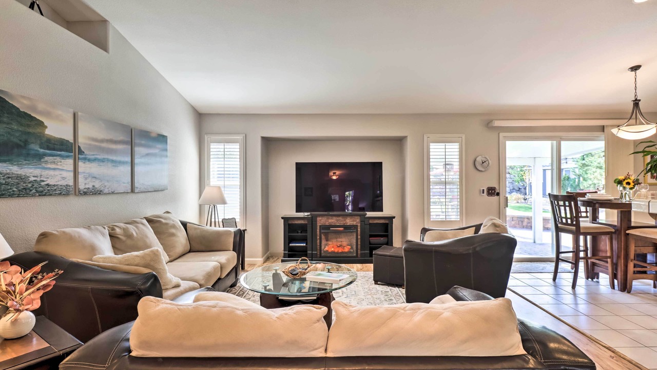 Photo of Livingroom in Reno