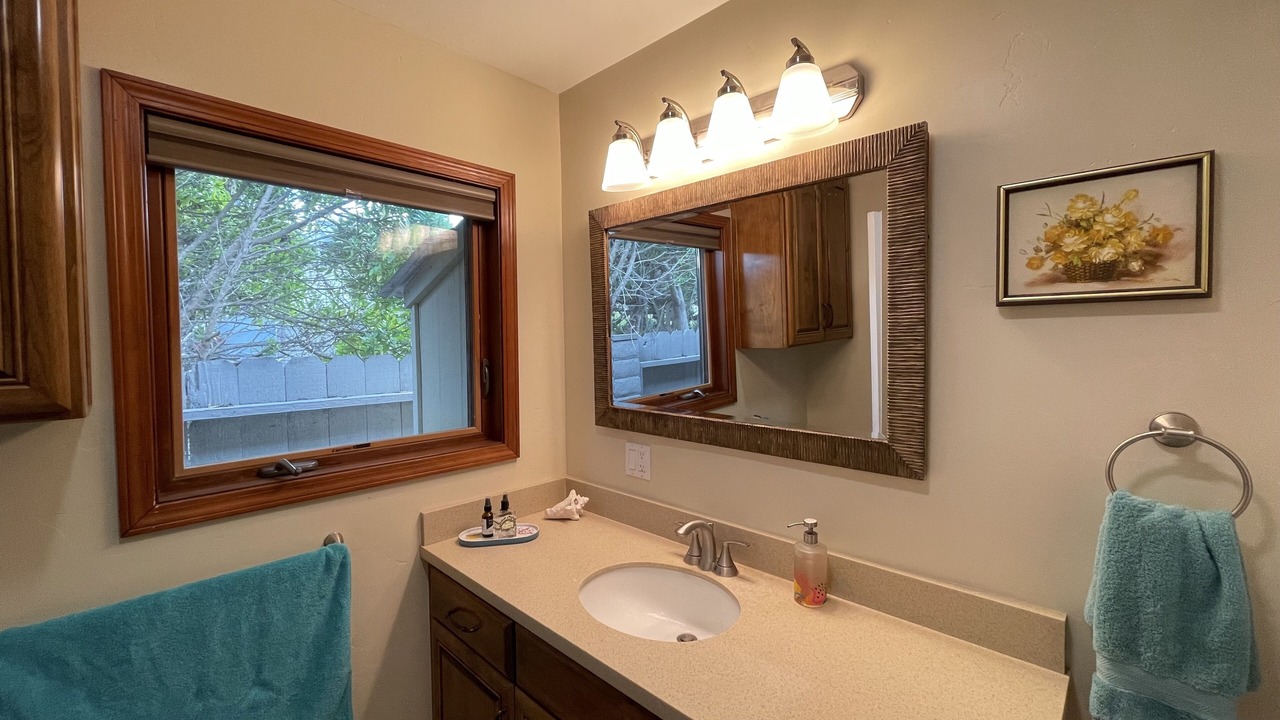 Photo of Bathroom in Marine Terrace