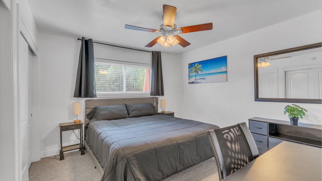 Photo of Bedroom in Raisin