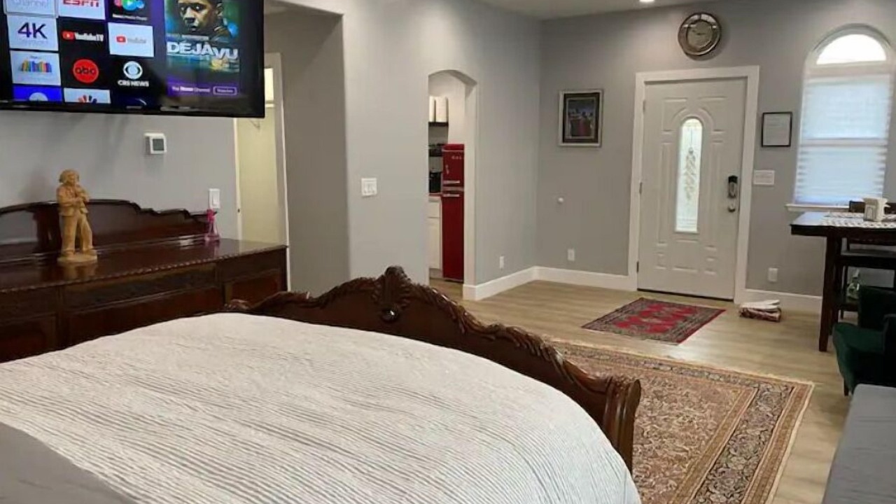 Photo of Bedroom in Redwood City