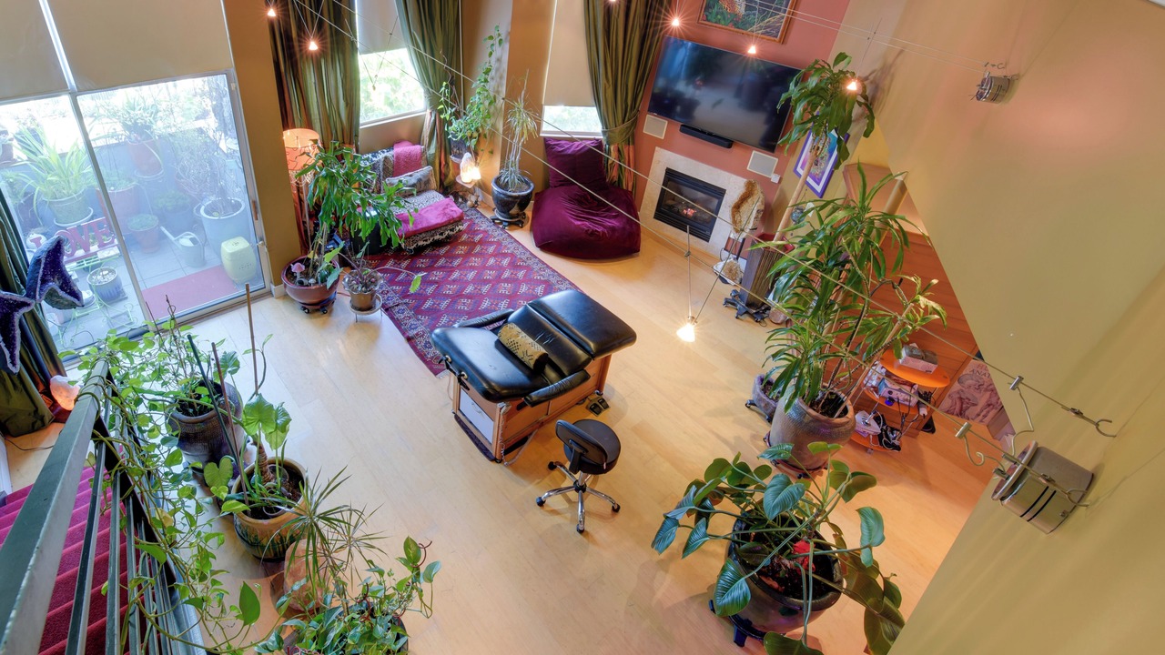 Photo of Bedroom in Longfellow
