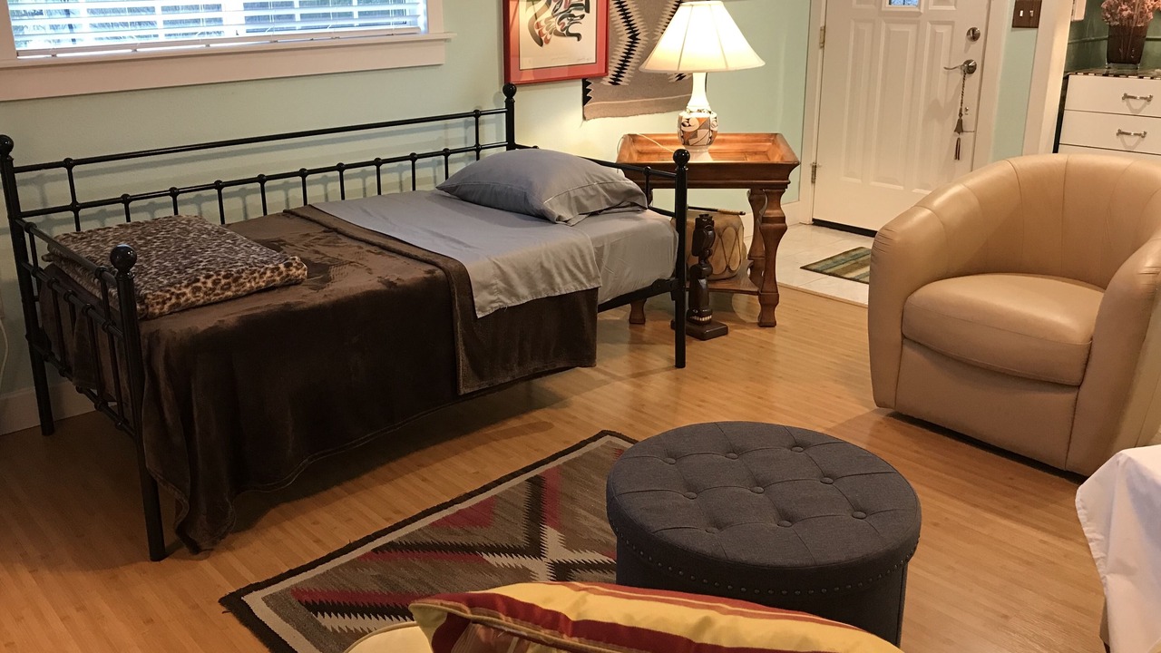 Photo of Bedroom in Carpenter Canyon