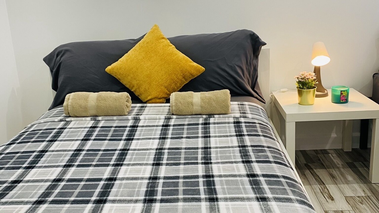 Photo of Bedroom in Granada Hills South