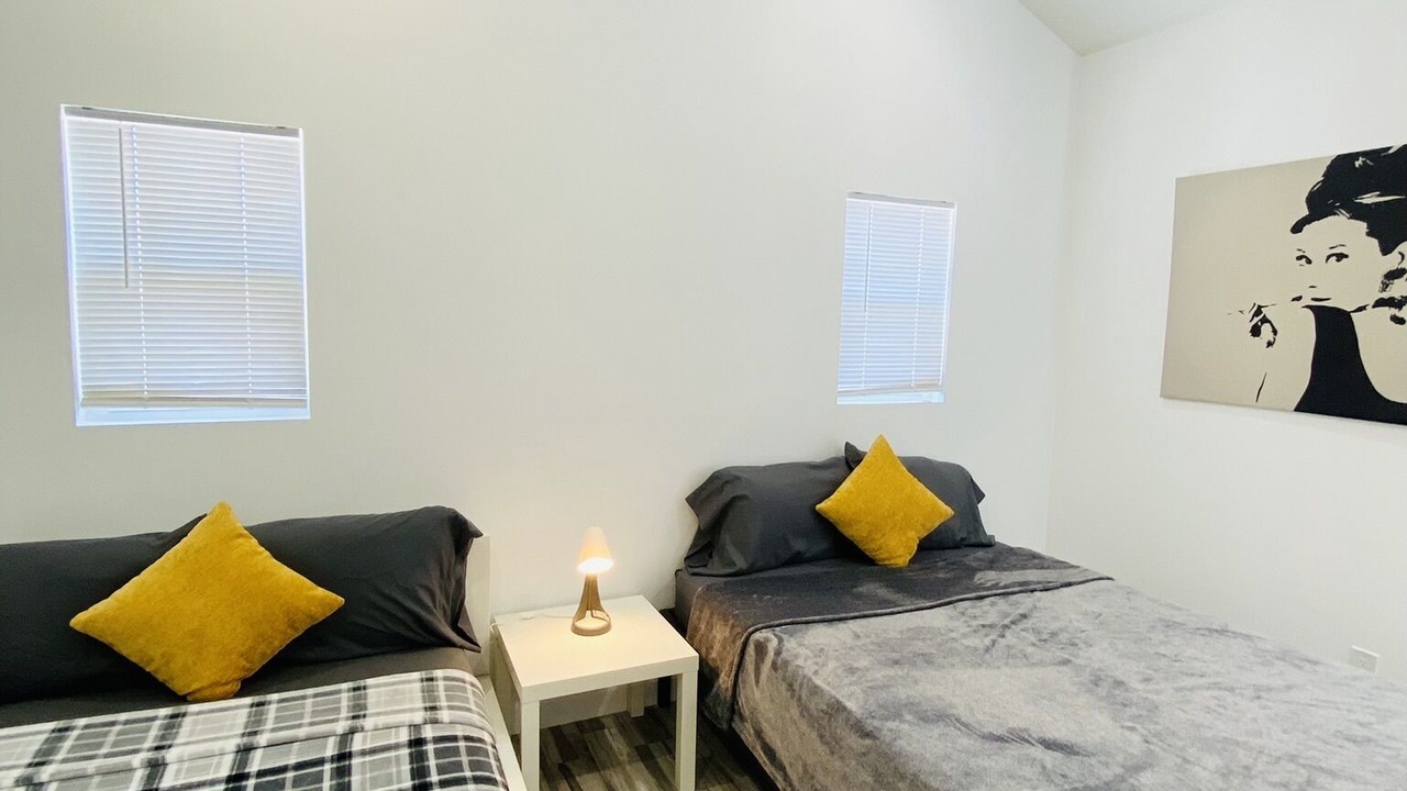 Photo of Bedroom in Granada Hills South