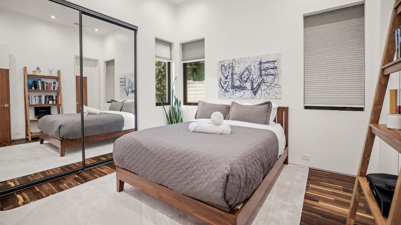 Photo of Bedroom in Melrose
