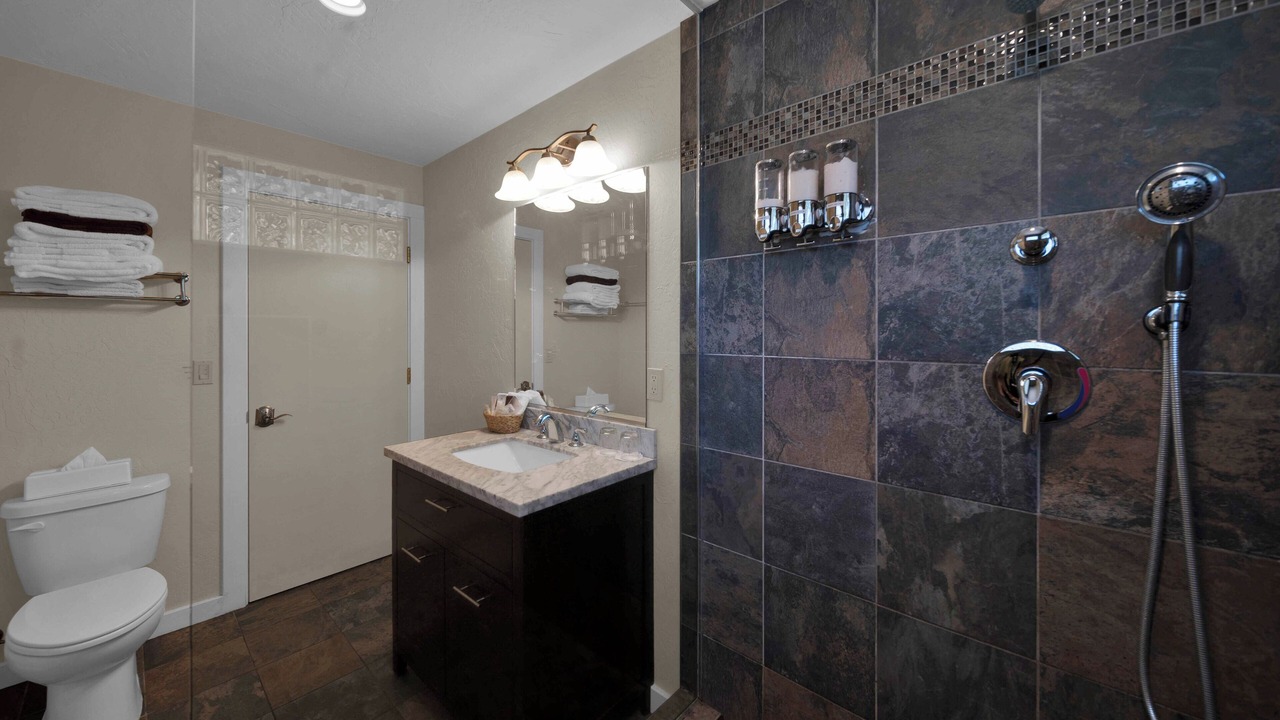 Photo of Bathroom in O'Brien