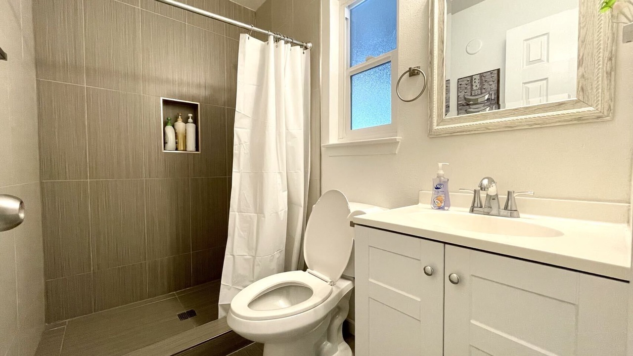 Photo of Bathroom in Northside