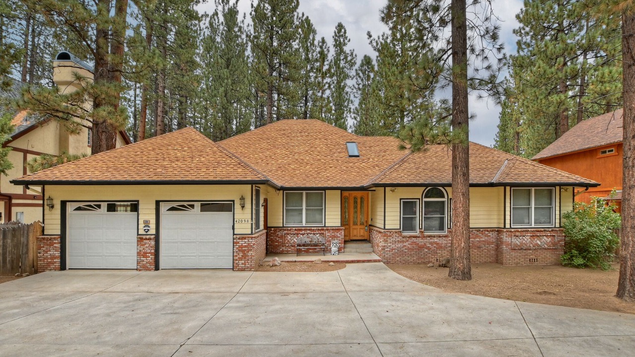 Photo of Others in Summit Estates