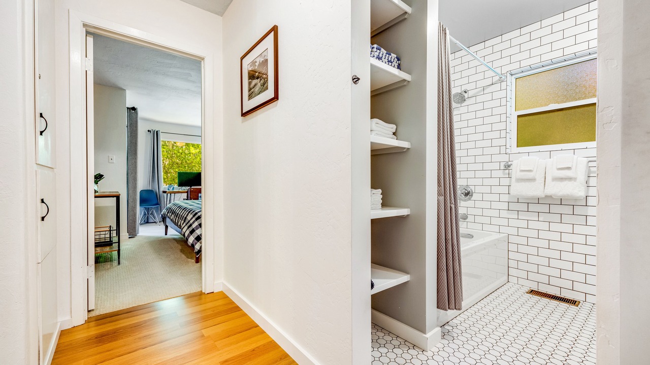 Photo of Bedroom in Cazadero