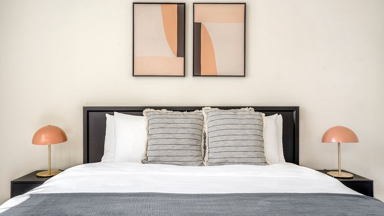 Photo of Bedroom in Central San Mateo
