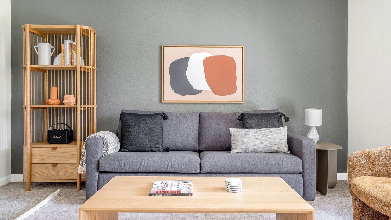 Photo of Livingroom in Central San Mateo
