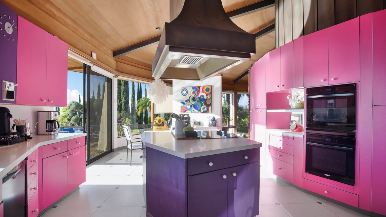 Photo of Kitchen in Encino