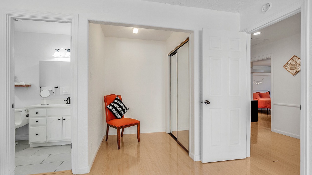 Photo of Bedroom in Castro Valley