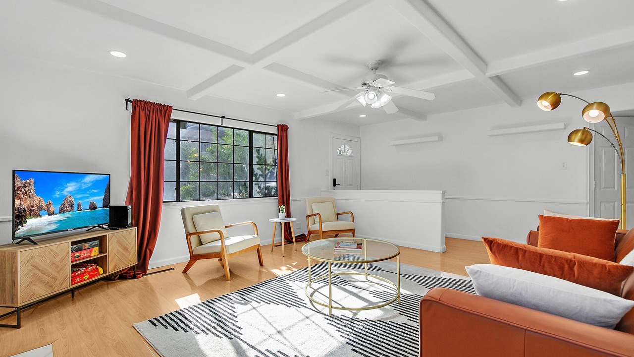Photo of Livingroom in Castro Valley