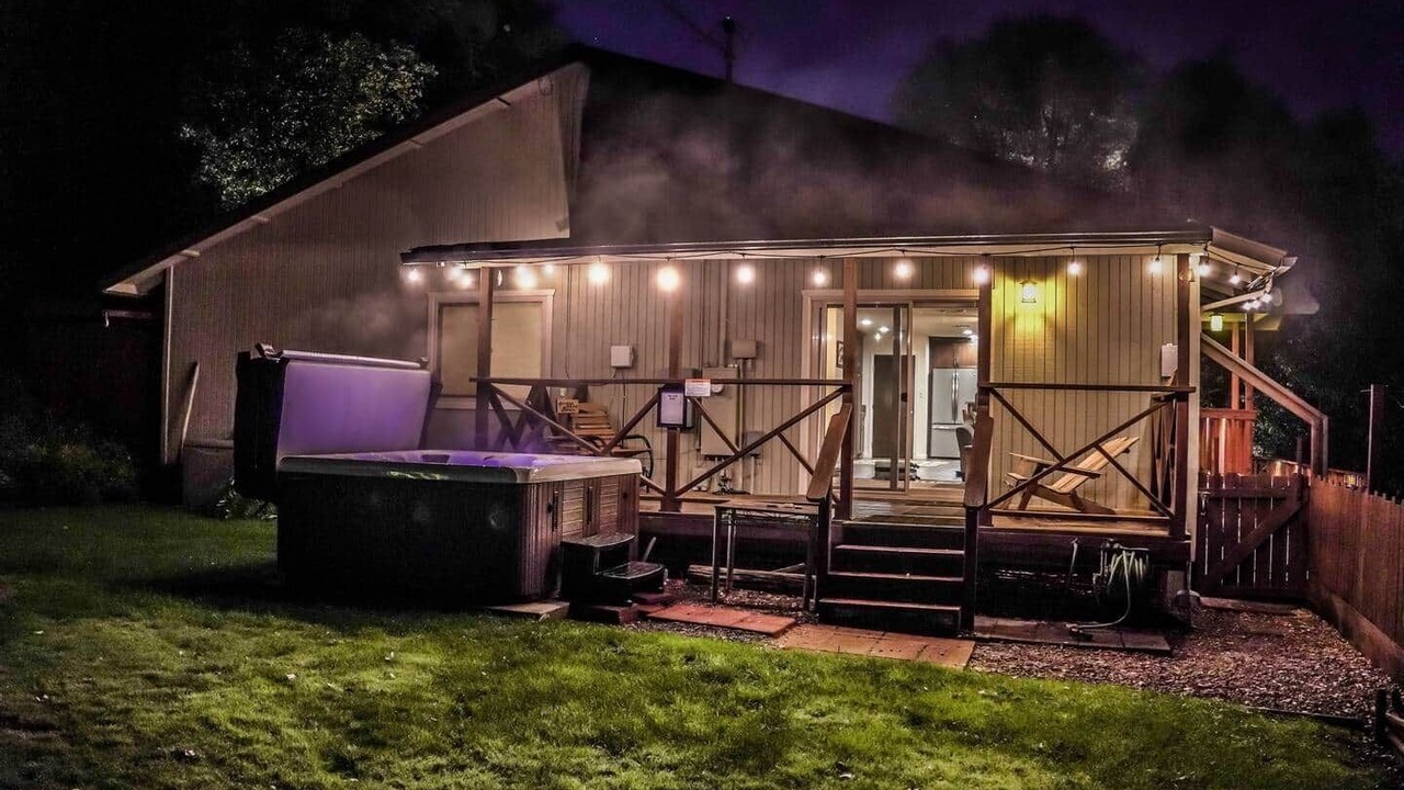 Photo of Patio Balcony in Yosemite Forks