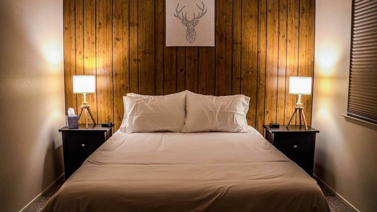 Photo of Bedroom in Yosemite Forks