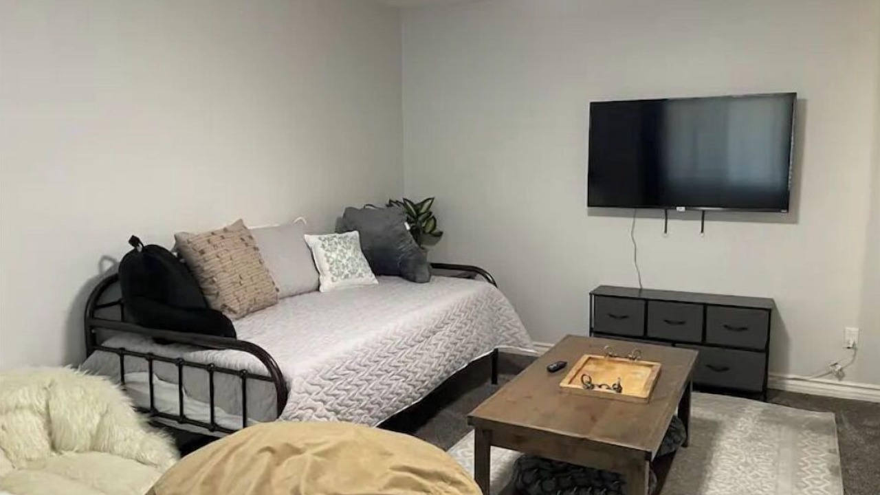 Photo of Bedroom in Greenacres