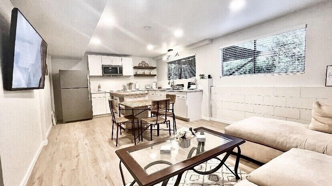 Photo of Livingroom in Prunedale