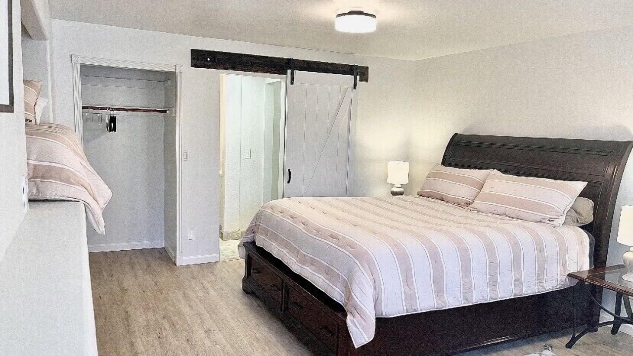 Photo of Bedroom in Prunedale