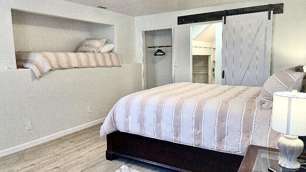 Photo of Bedroom in Prunedale