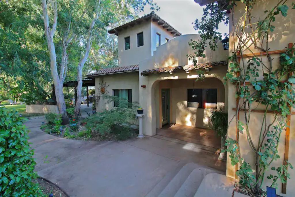Photo of Outdoor in Bakersfield