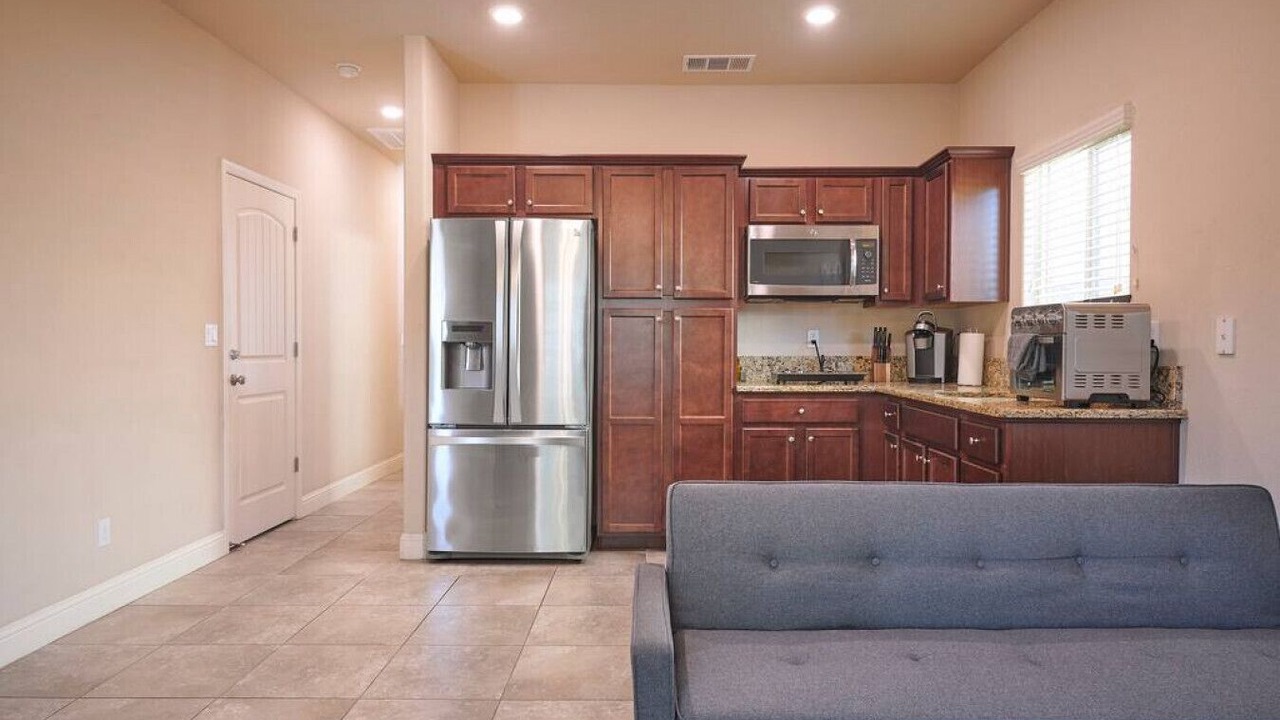 Photo of Bedroom in Raisin