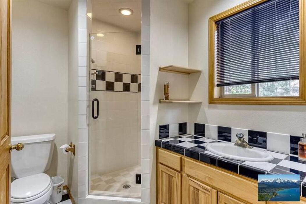 Photo of Bathroom in Galena Forest Estates