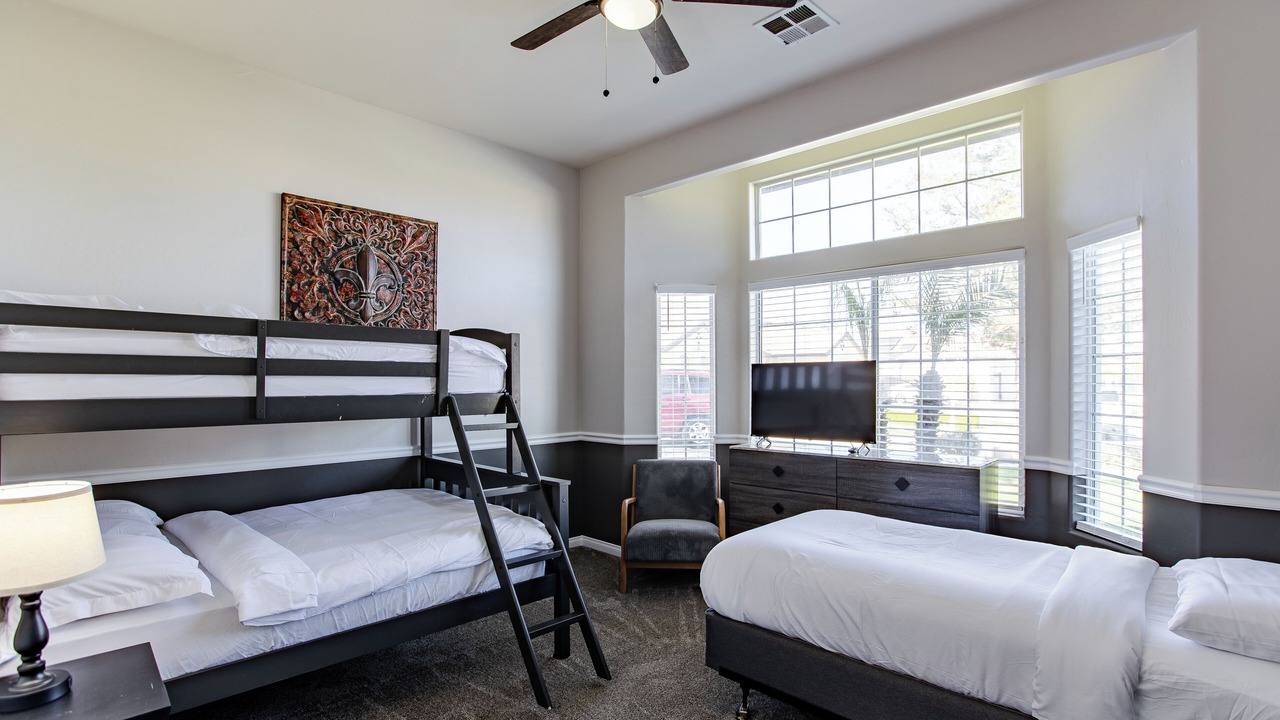 Photo of Bedroom in Rosedale