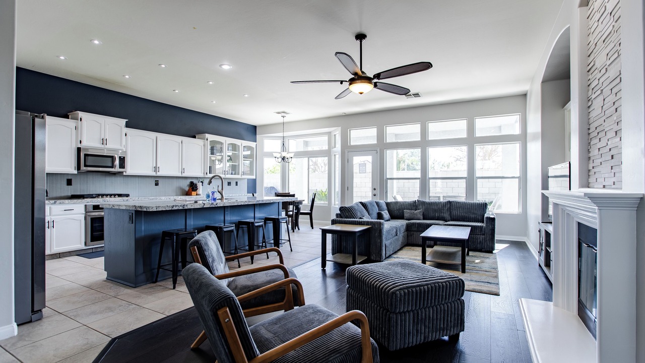 Photo of Livingroom in Rosedale