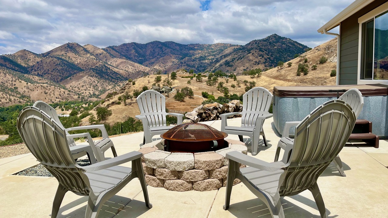 Photo of Patio Balcony in Three Rivers