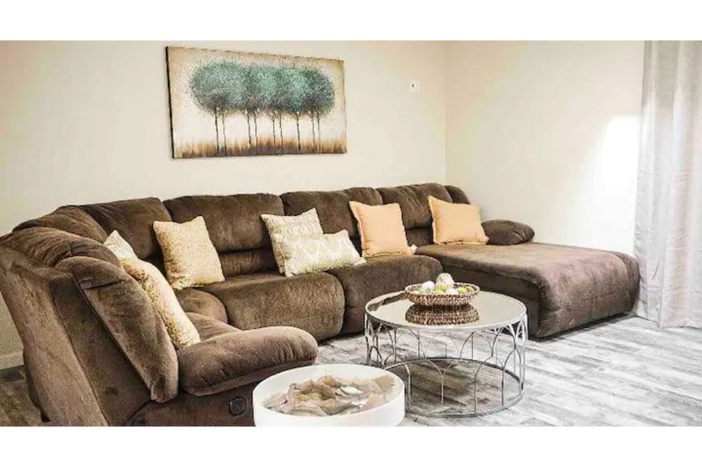 Photo of Livingroom in Prunedale