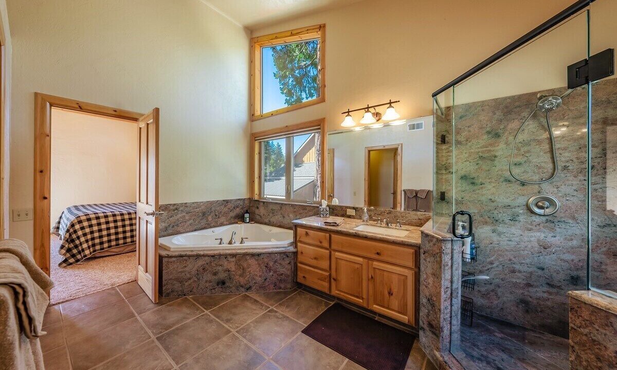 Photo of Bathroom in Shaver Lake