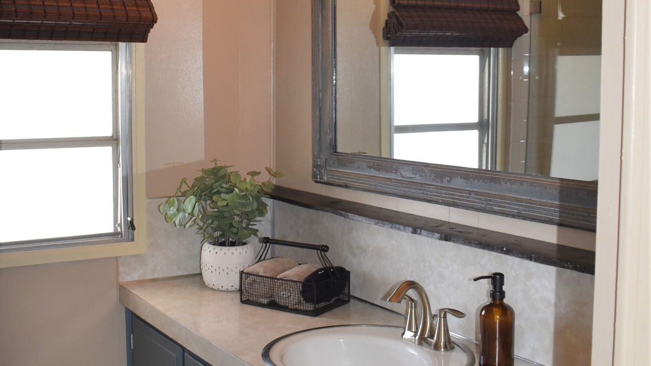 Photo of Bathroom in Wofford Heights