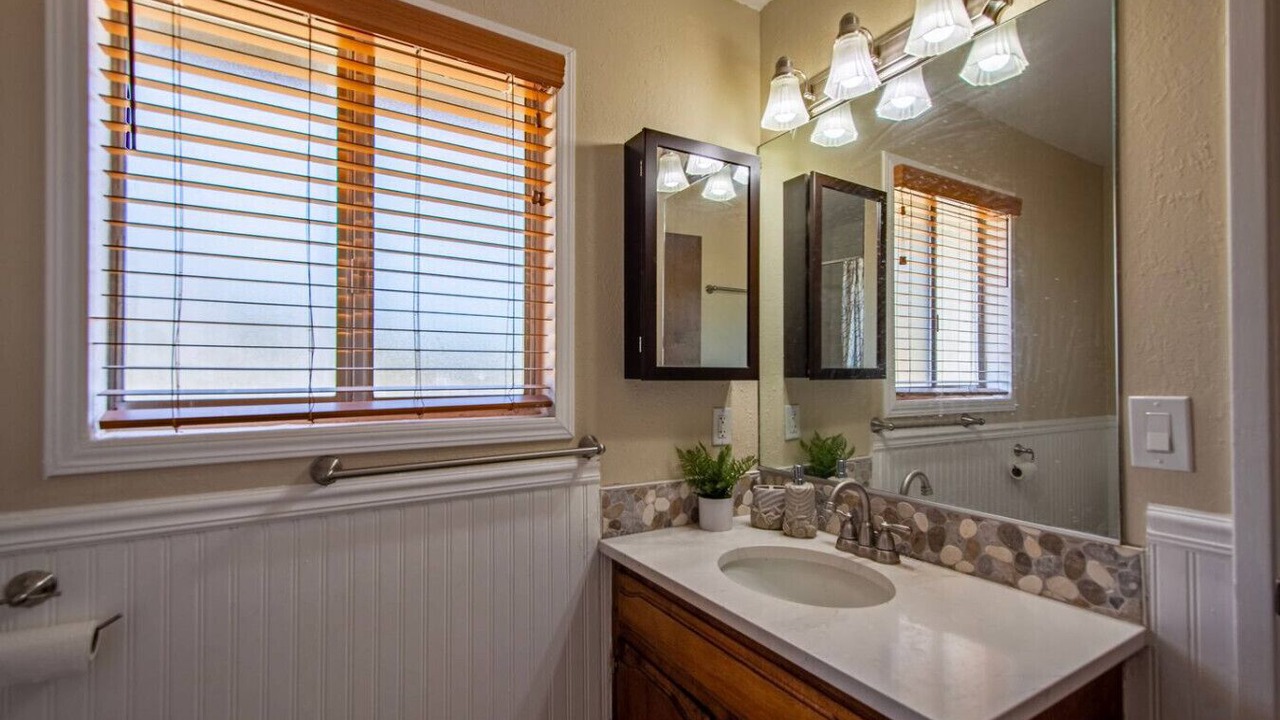 Photo of Bathroom in Oakhurst