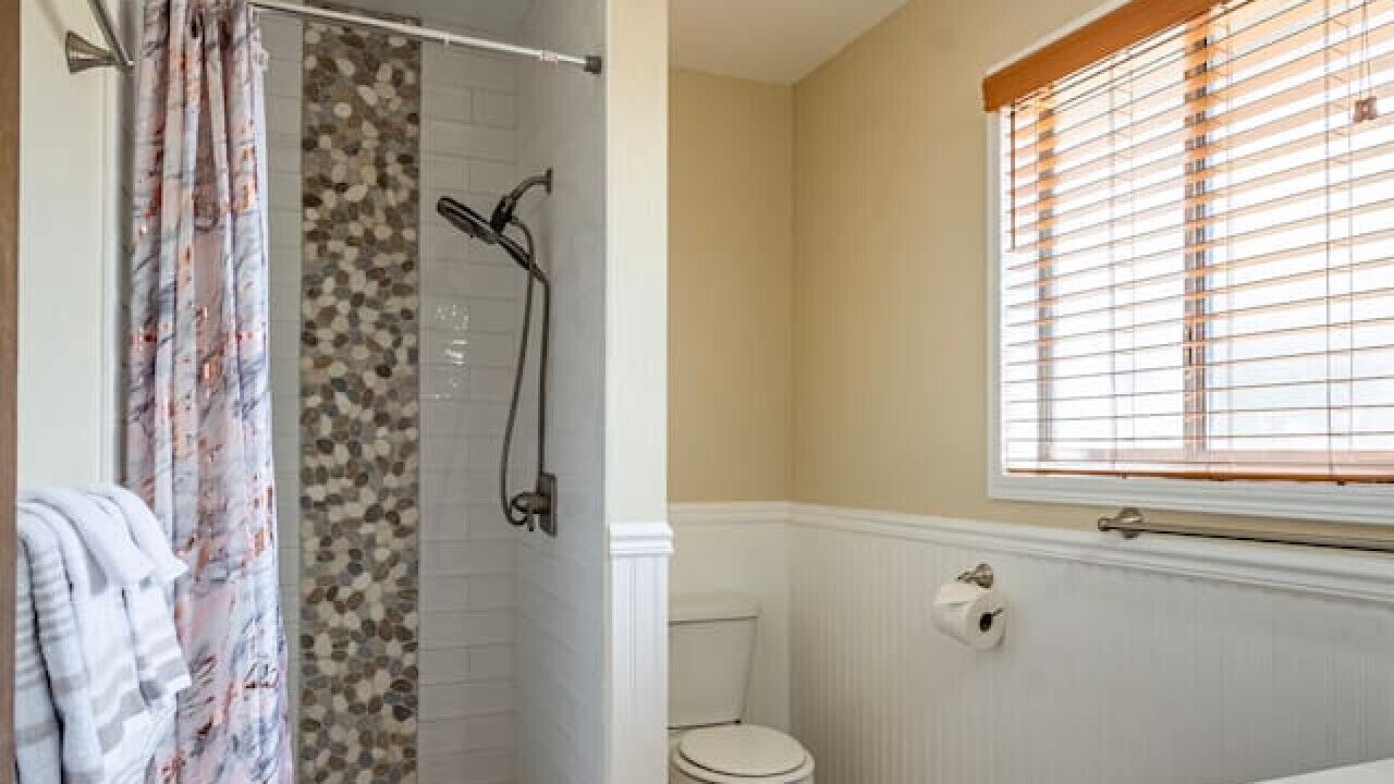 Photo of Bathroom in Oakhurst