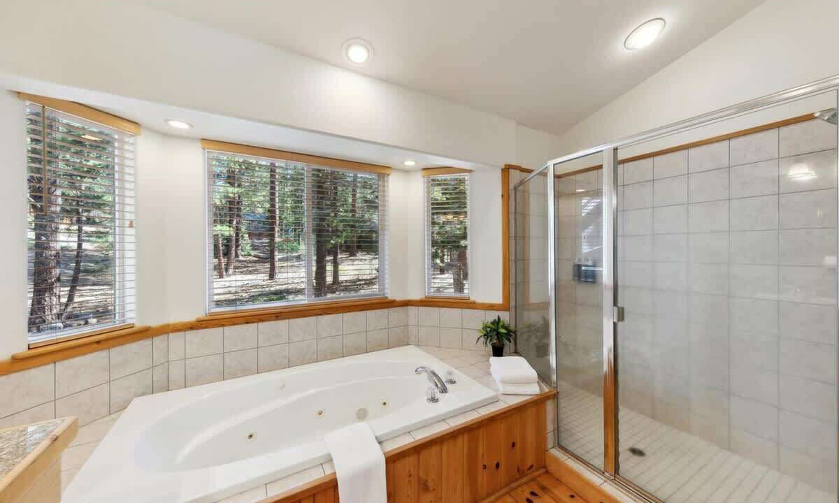 Photo of Bathroom in Montgomery Estates
