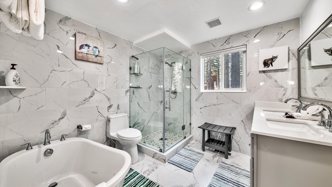 Photo of Bathroom in North Upper Truckee