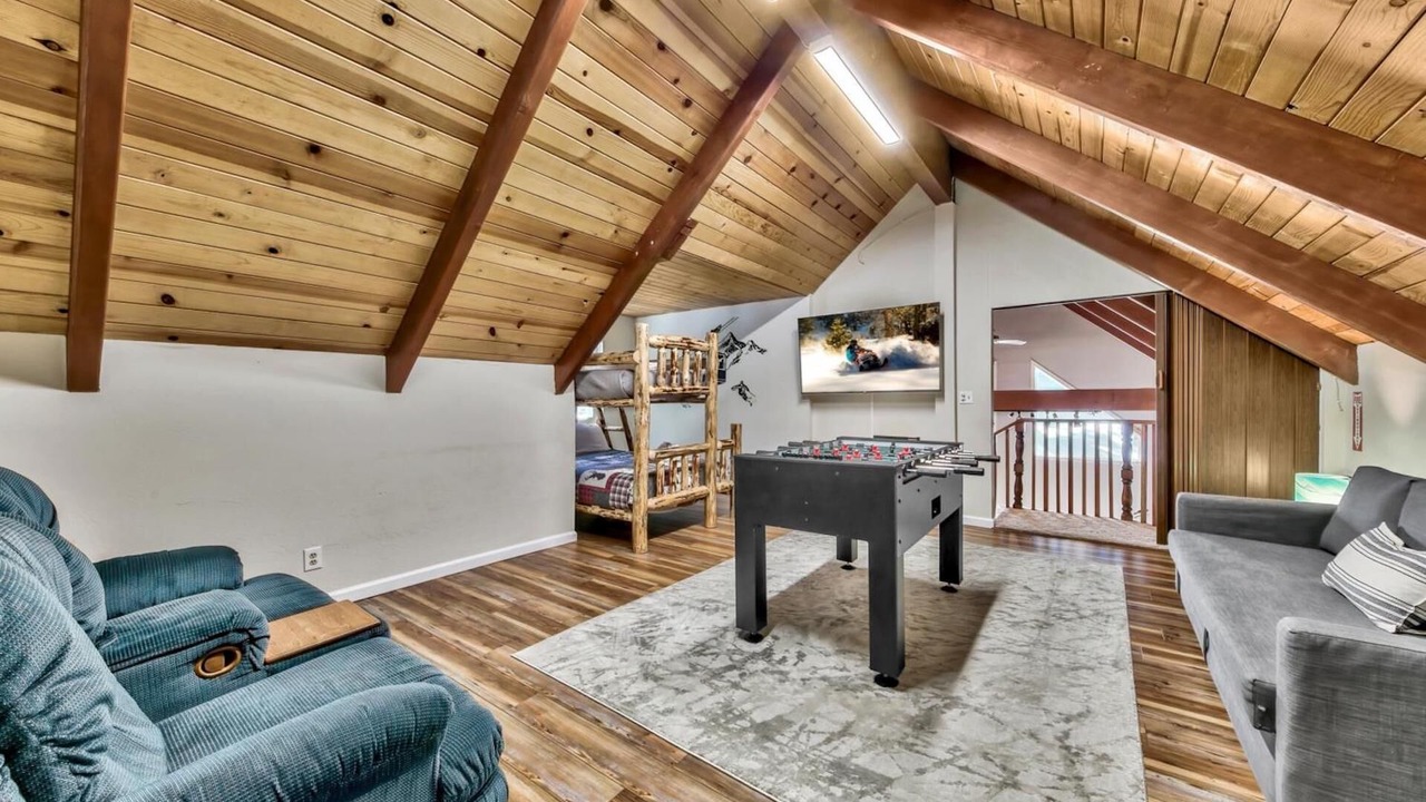 Photo of Bedroom in North Upper Truckee