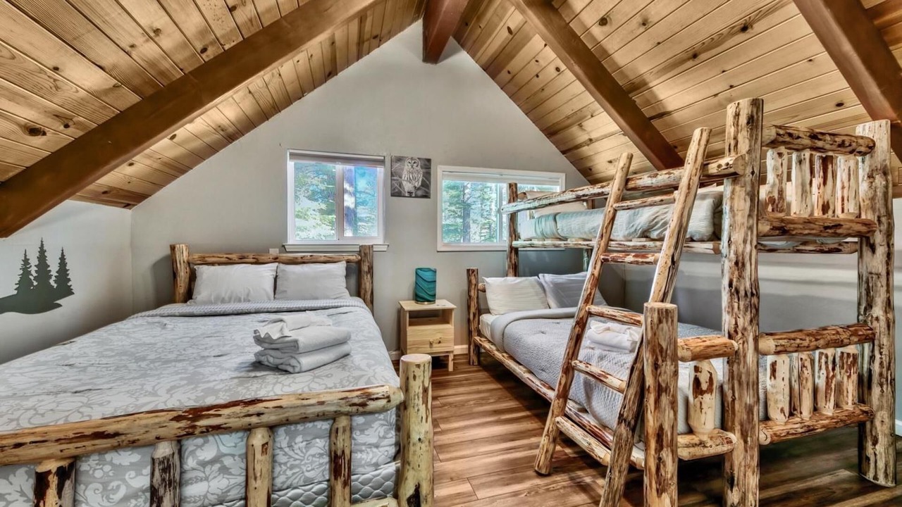 Photo of Bedroom in North Upper Truckee