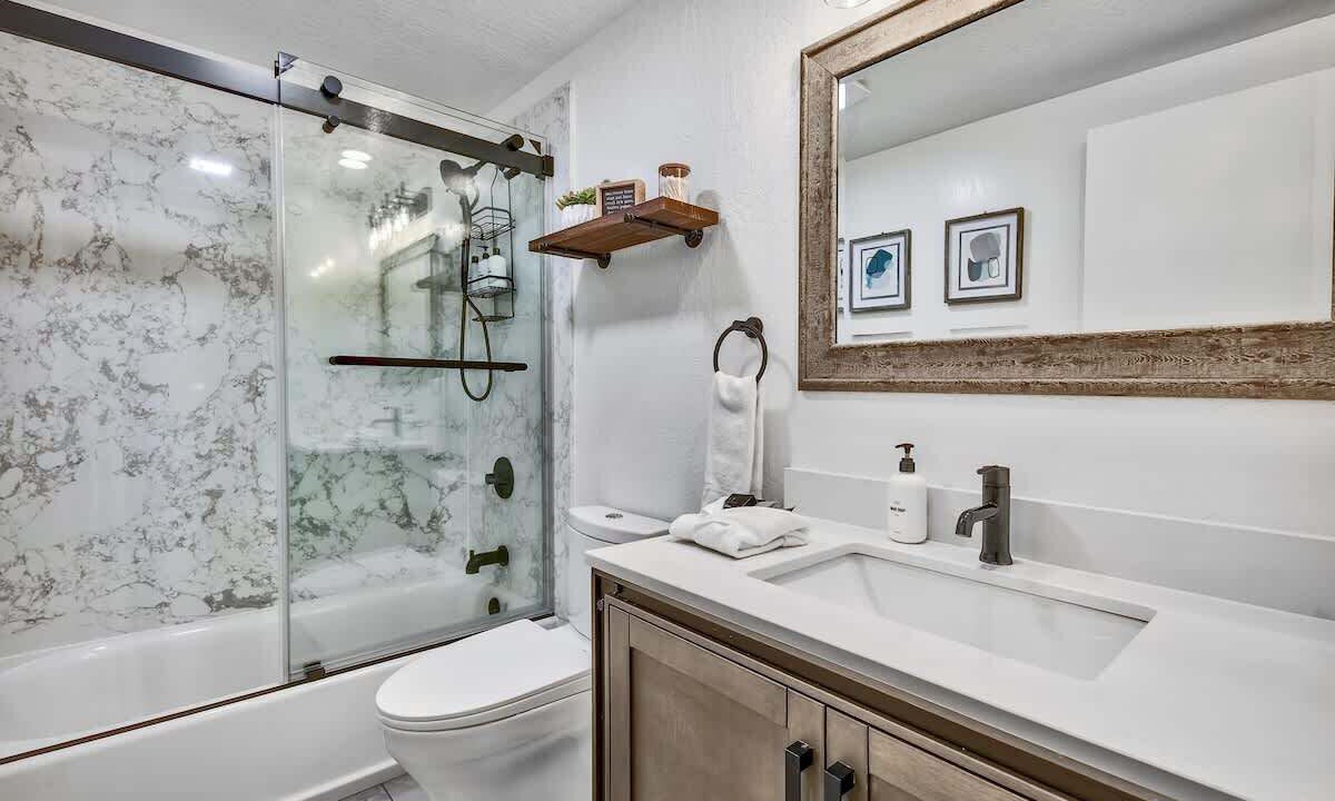 Photo of Bathroom in Truckee