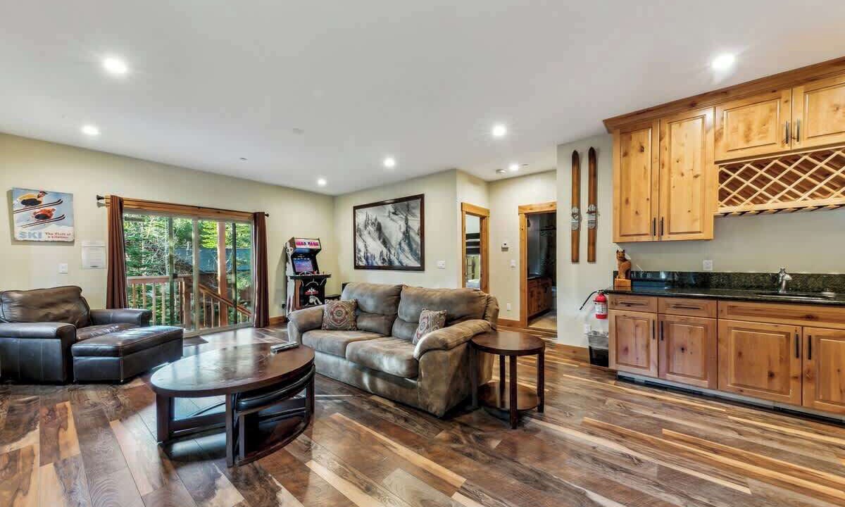 Photo of Livingroom in Tahoe Paradise