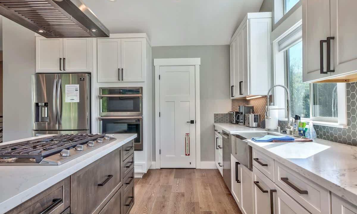 Photo of Kitchen in Mountain View Estates