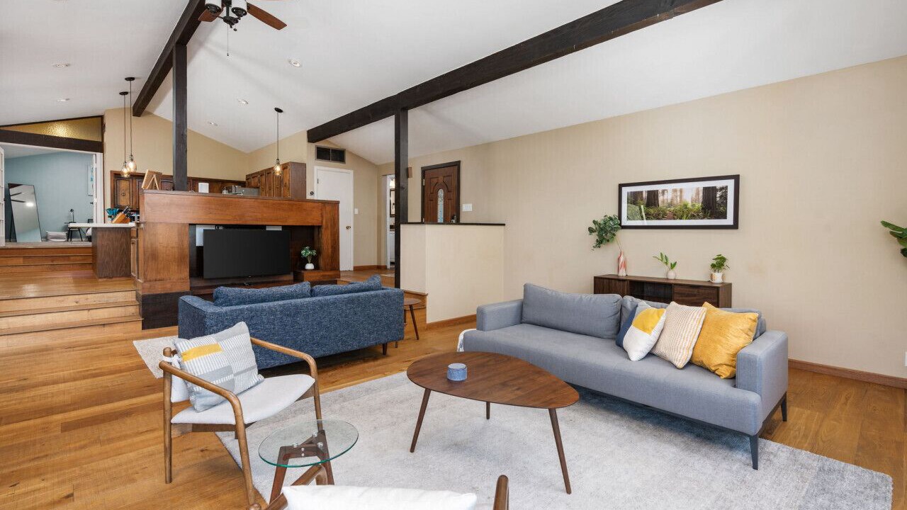 Photo of Livingroom in Three Rivers