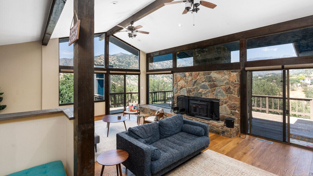 Photo of Livingroom in Three Rivers