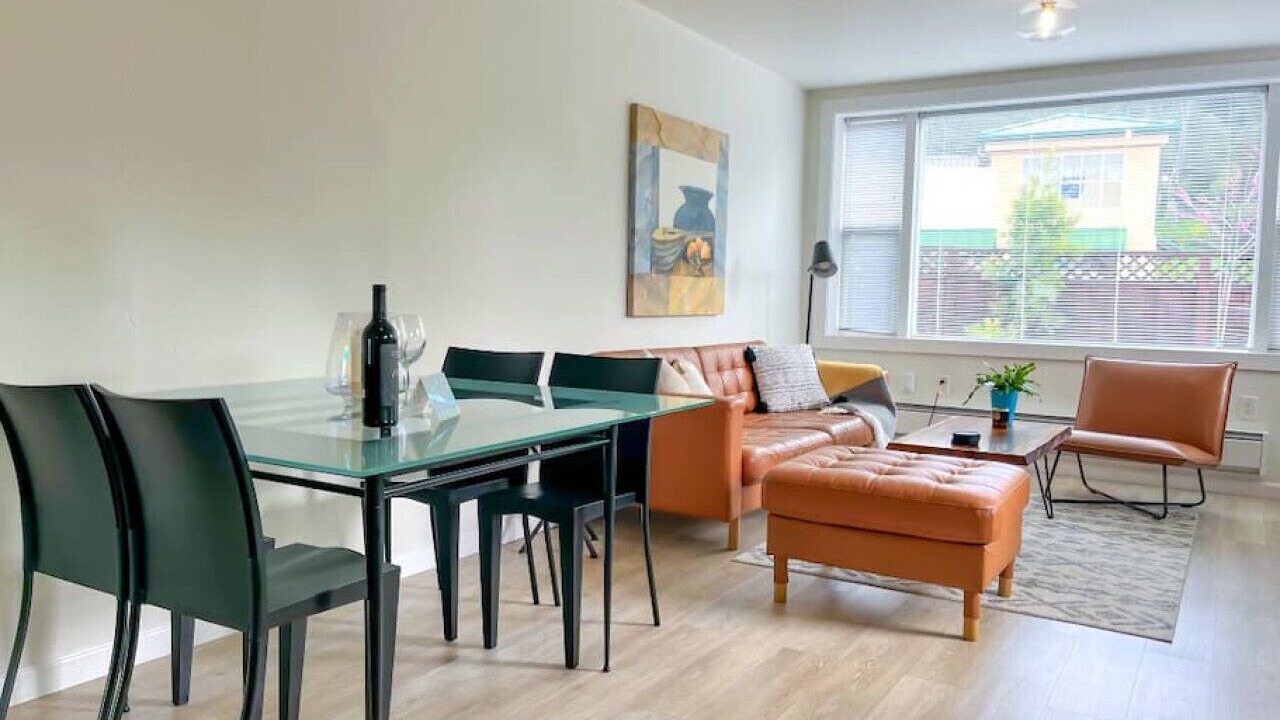 Photo of Livingroom in San Anselmo