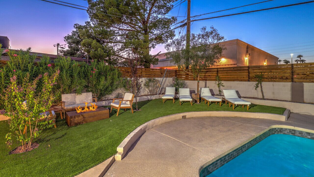 Photo of Outdoor in Sunrise Manor